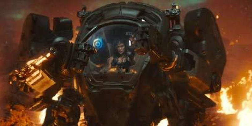Atlas: J.Lo v novém traileru usedá do bitevního robota