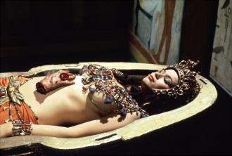 Krev z hrobky mumie (1971),Valerie Leon